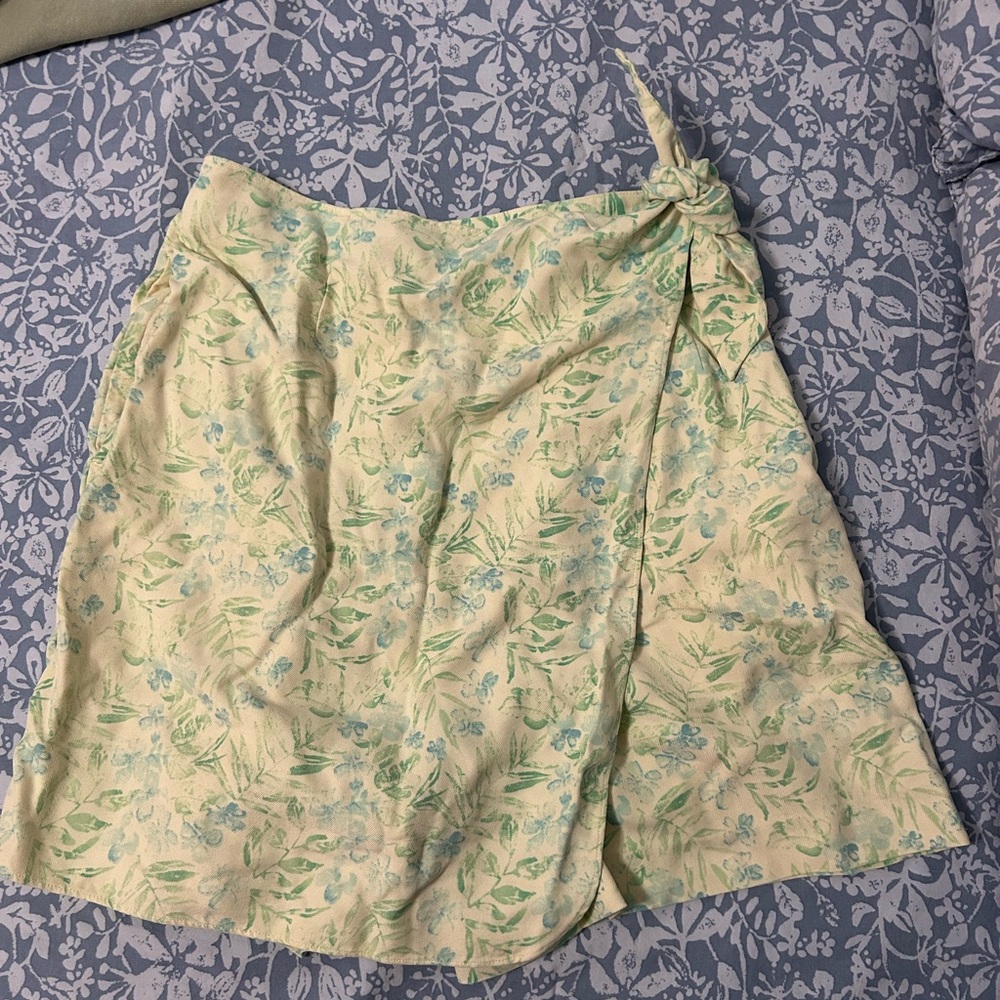 Floral Wrap Skort in Green and Cream